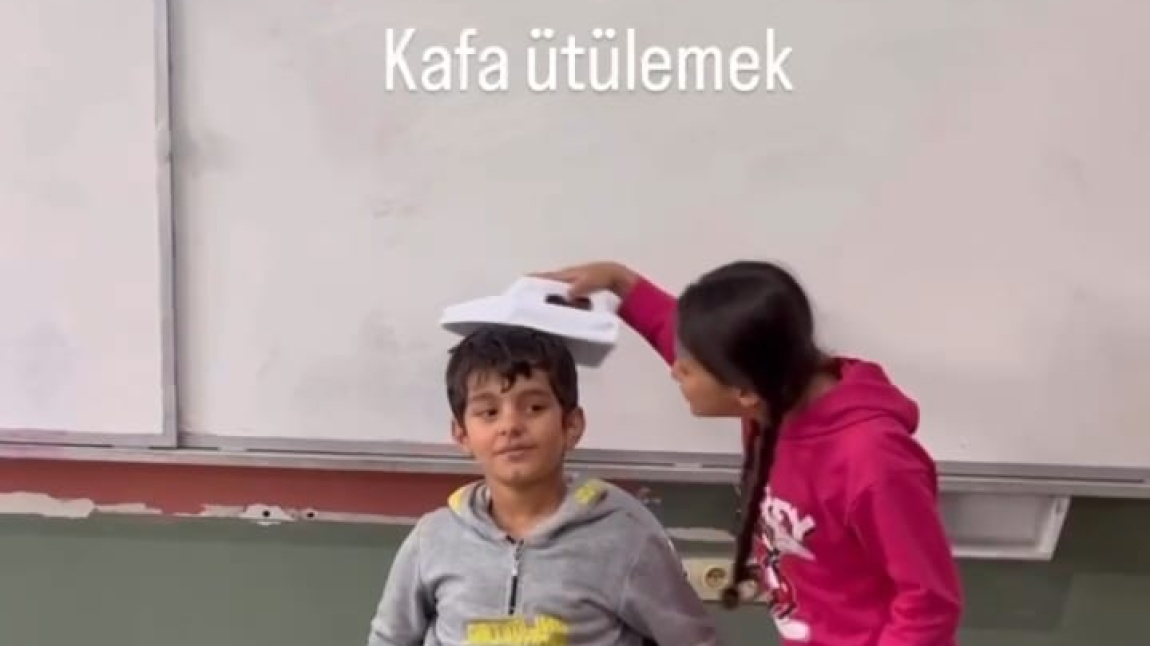 ATASÖZLERİ SERGİSİ